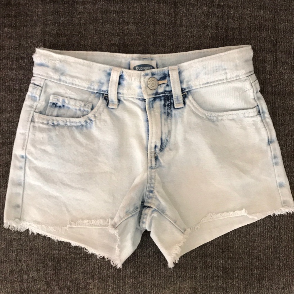 OLD NAVY-Distressed Jean Shorts
